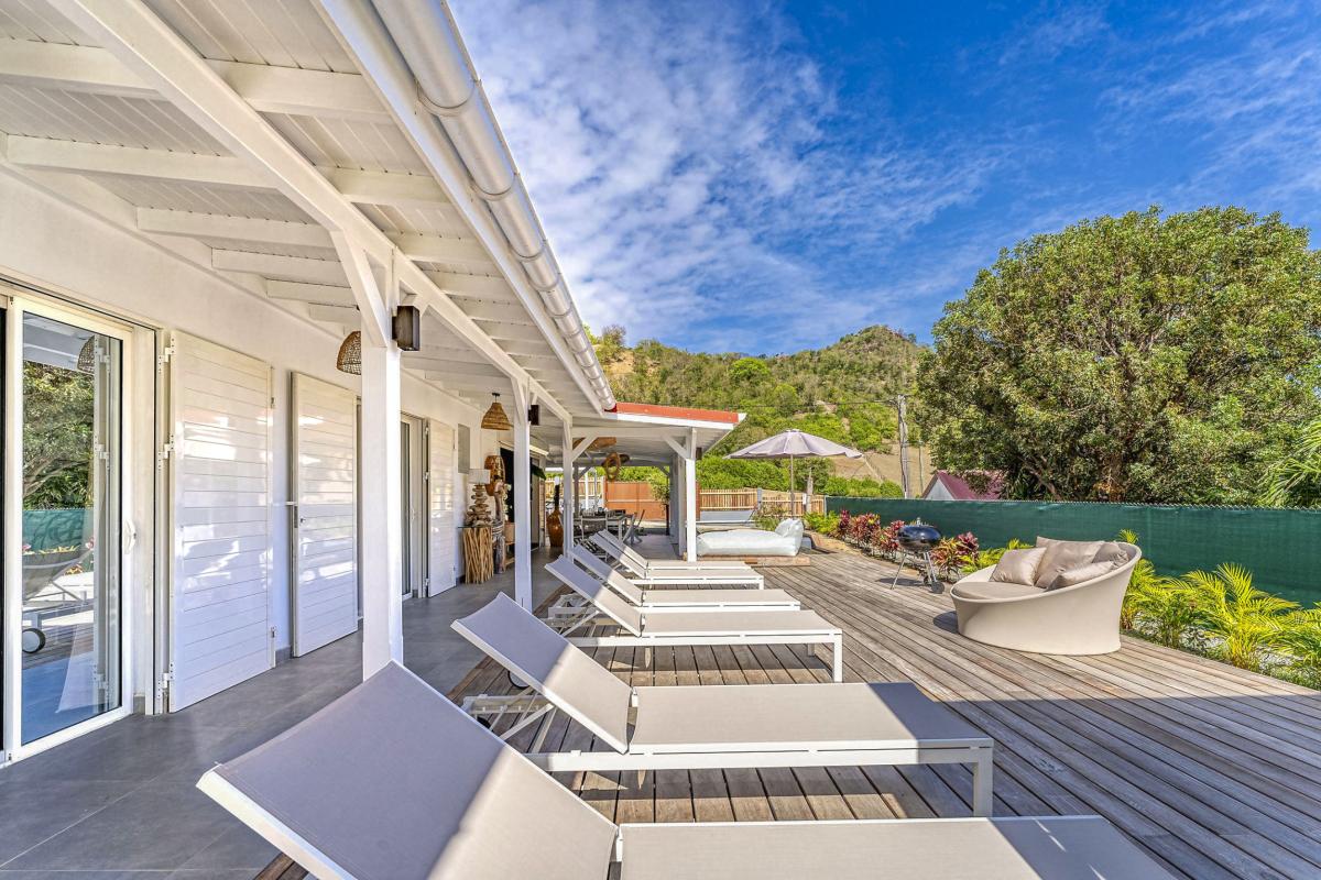 4.A louer villa avec piscine et Terre de haut Les Saintes- Villa Boheme